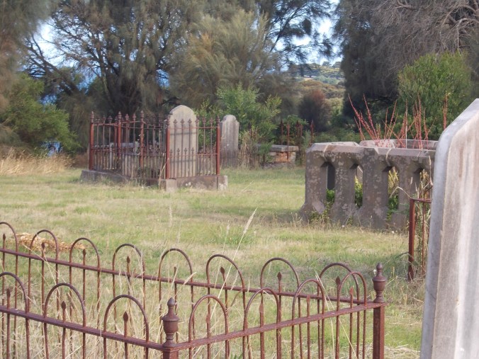 OLD PORTLAND CEMETERY