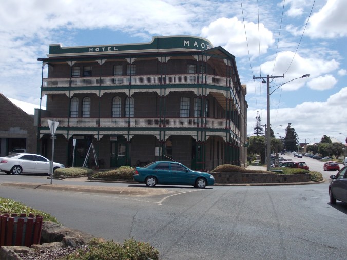 MAC'S HOTEL, PORTLAND