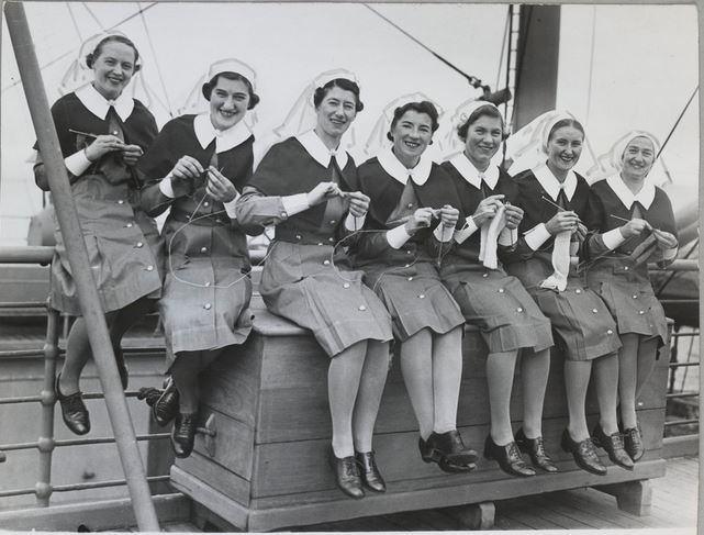 Image Courtesy of the State Library of Victoria, Argus newspaper collection of War photos WW2.  Image No. H99.201/919 http://handle.slv.vic.gov.au/10381/52886