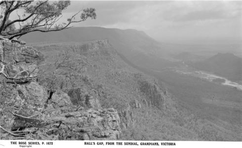 Image Courtesy of the State Library of Victoria.  Image no,. H32492/2391  http://handle.slv.vic.gov.au/10381/63933