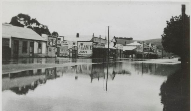 CASTERTON, 18 MARCH 1946. Image courtesy of the State Library of Victoria. http://handle.slv.vic.gov.au/10381/151401