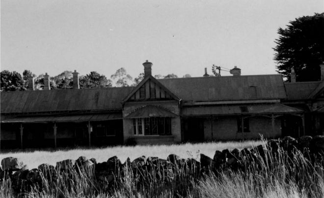 J.T. Collins Collection, La Trobe Picture Collection, State Library of Victoria. http://handle.slv.vic.gov.au/10381/233170